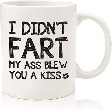 White Elephant Gifts For Adults - I Didn't Fart Mug Funny Gag Gifts - Best Birthday Gifts for Men, Women - Unique Gift Idea for Him, Adults, Husband, Brother from Son, Daughter, Wife - Fun Novelty Cup